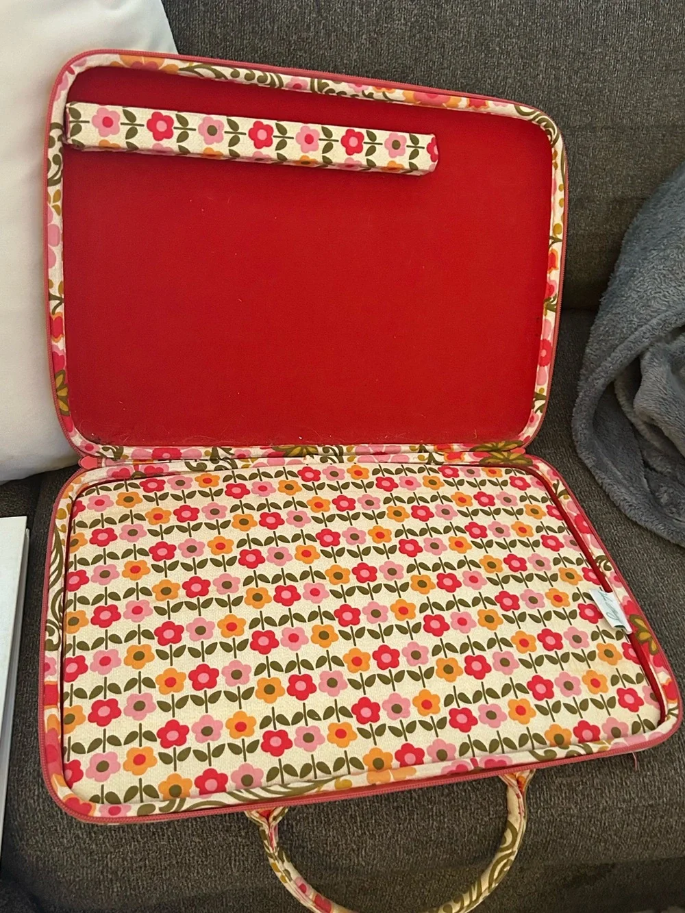 Vera Bradley Quilted Floral hard shell Laptop Tote Bag in Pink & Orange